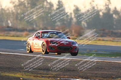 media/Jan-13-2024-CalClub SCCA (Sat) [[179f4822a7]]/Group 7/Sunset (Race)/